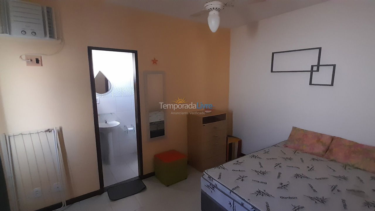 Apartamento para aluguel de temporada em Camaçari (Praia de Guarajuba)