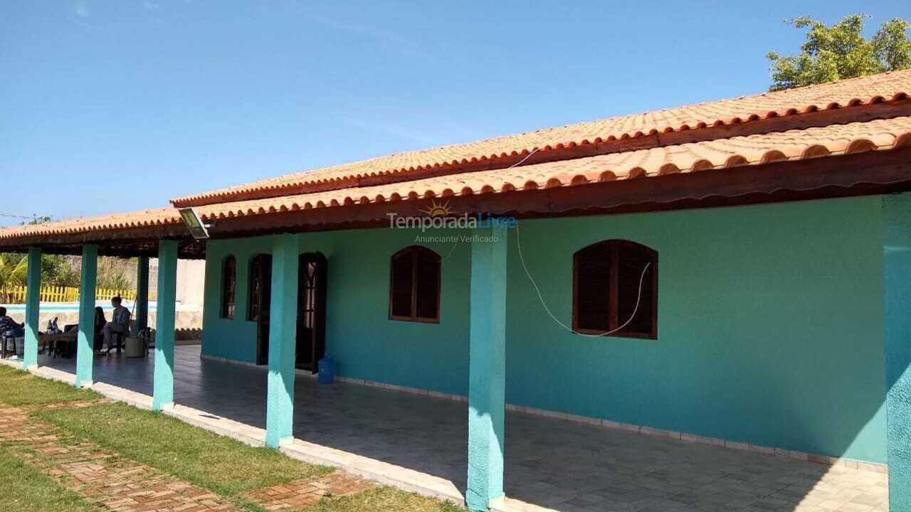 Chácara / sítio para aluguel de temporada em Porangaba (Estância Irene)