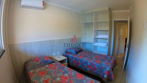Apartment for 6 people in Bombinhas Center