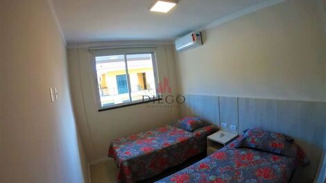 Apartment for 6 people in Bombinhas Center