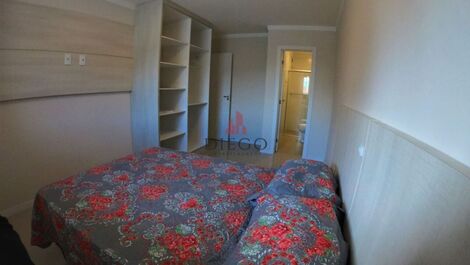 Apartment for 6 people in Bombinhas Center
