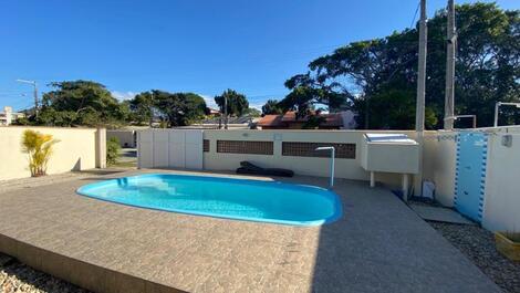 Casa con piscina para 12 personas en Canto Grande