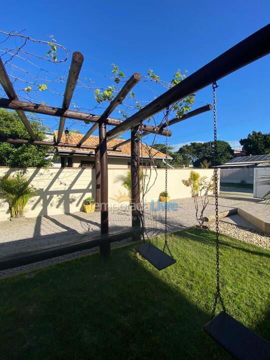 Casa para alquiler de vacaciones em Bombinhas (Canto Grande)