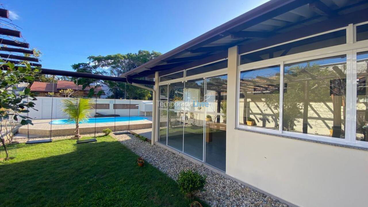 Casa para alquiler de vacaciones em Bombinhas (Canto Grande)