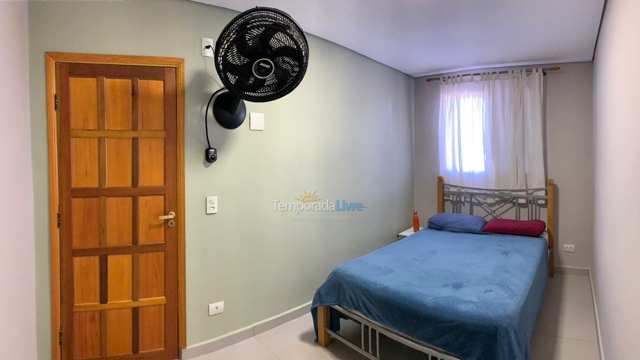 House for vacation rental in Peruíbe (Vila Romar)