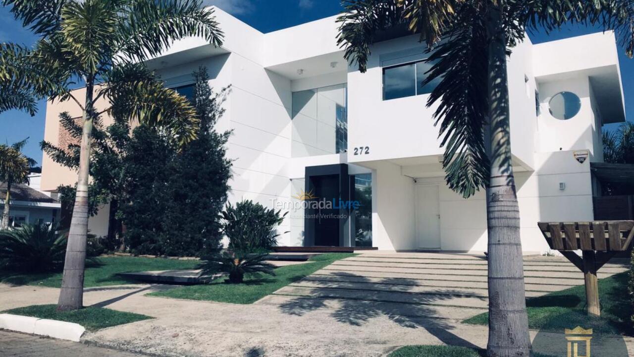 House for vacation rental in Florianopolis (Jurerê Internacional)