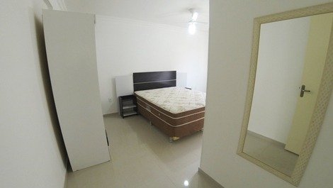 Apartamento com dois dormitórios em Bombas