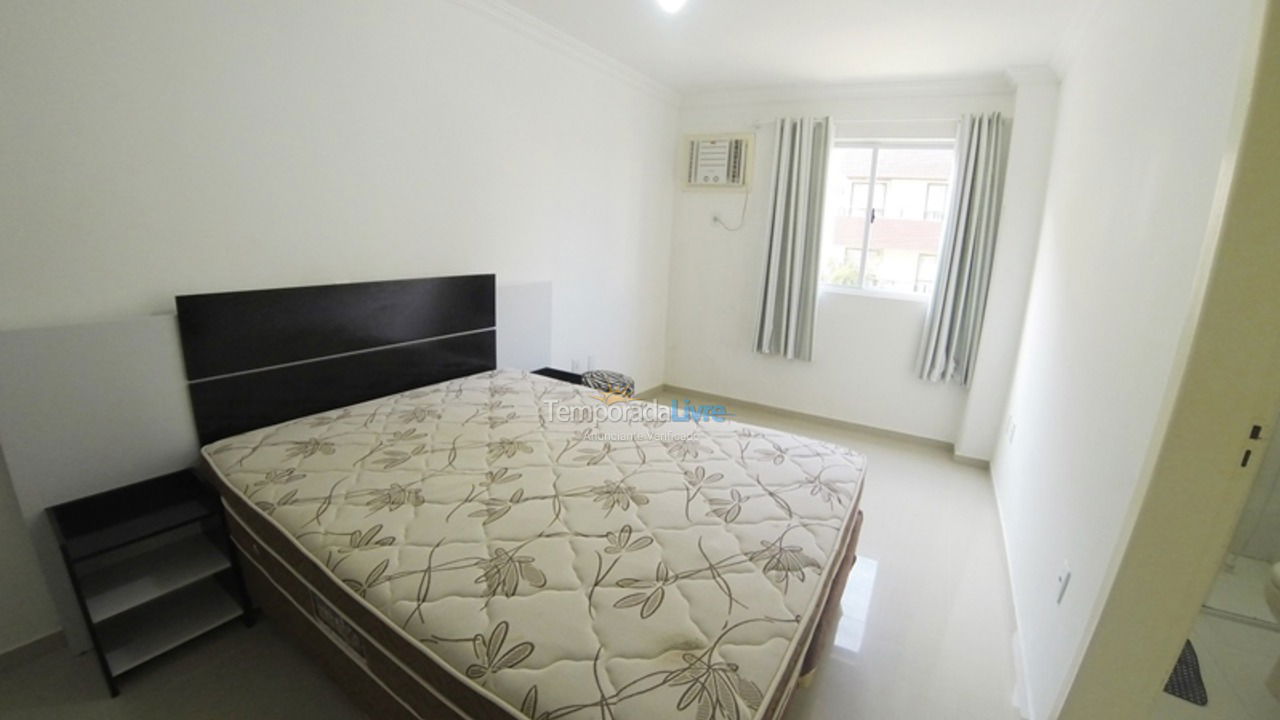 Apartamento para aluguel de temporada em Bombinhas (Praia de Bombas)