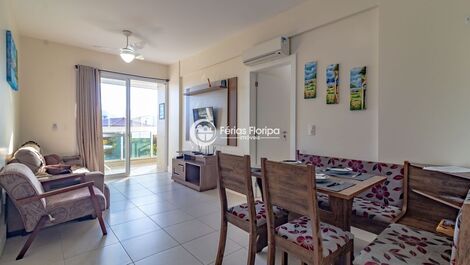 Apartamento no Pamplona Beach com Ar a 200 metros da Praia do Campeche