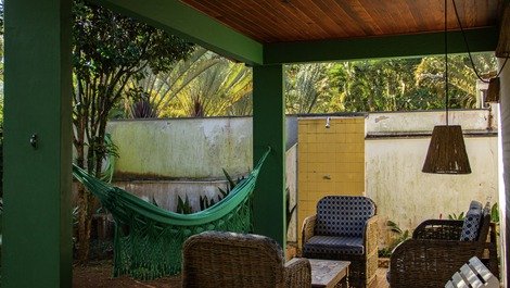 Casa em condomínio- Pedra Verde- Lázaro