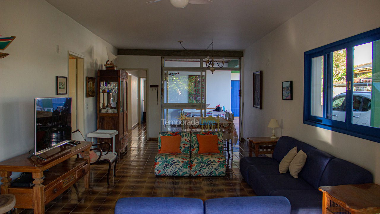 Casa para alquiler de vacaciones em Ubatuba (Praia do Lázaro)