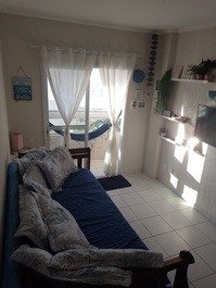 Excellent 1 bedroom sea front apartment for up to 5 people with Wifi