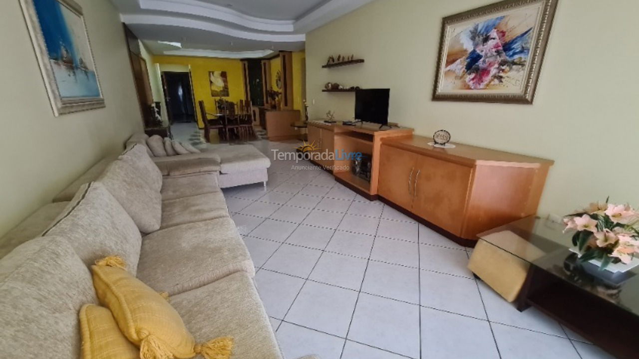 Apartment for vacation rental in Itapema (Centro)