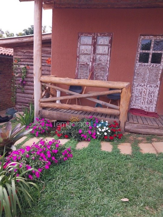 Granja para alquiler de vacaciones em Piraúba (Zona Rural)