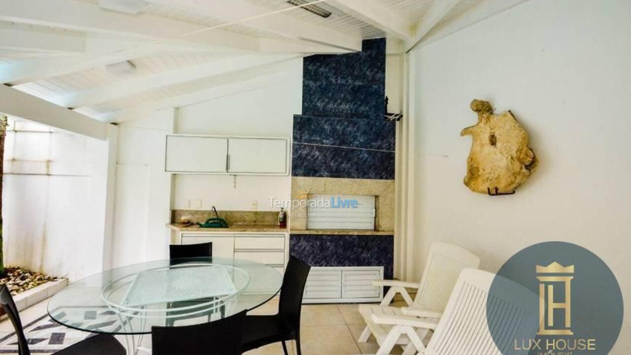 House for vacation rental in Florianopolis (Jurerê Internacional)