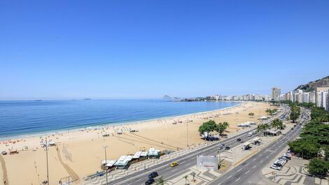 Rio130 - Excepcional apartamento frente mar em Copacabana