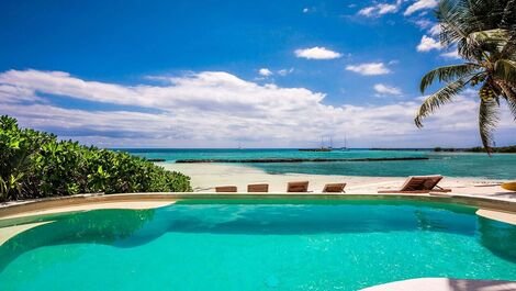 Pta002 - Luxury beachfront villa in Puerto Aventuras