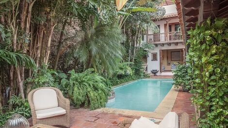 Car099 - Beautiful colonial house with swimming pool in the Historic Center