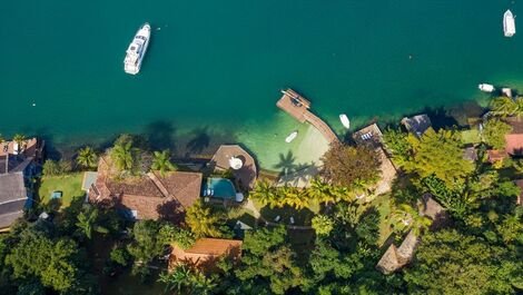 Ang017 - Maravilhosa villa em ilha de Angra dos Reis