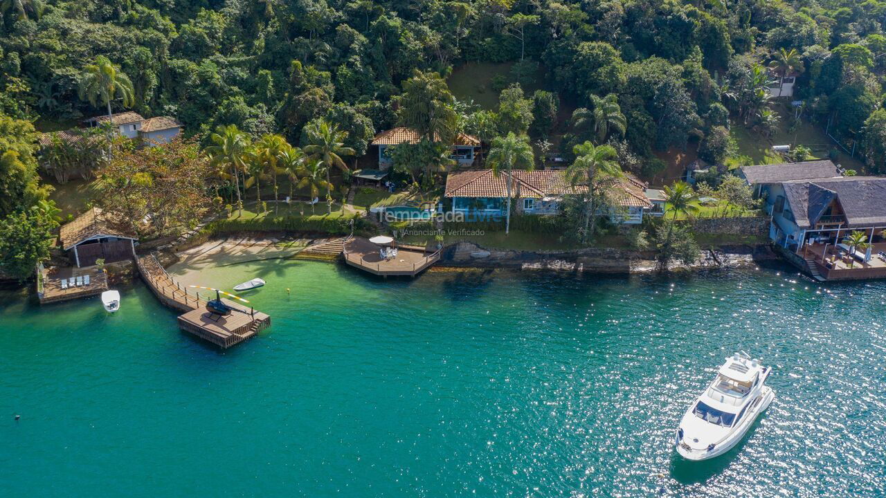 House for vacation rental in Angra dos Reis (Ilha da Caieira)