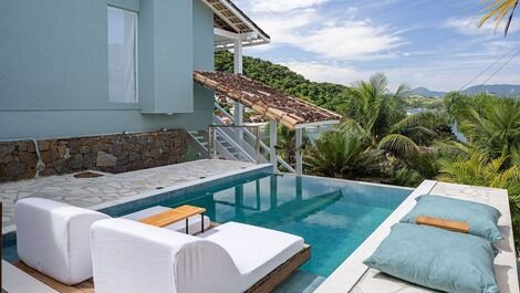 Ang018 - Magnífica casa con piscina y vista al mar en Angra