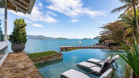 Ang017 - Wonderful villa on the island of Angra dos Reis