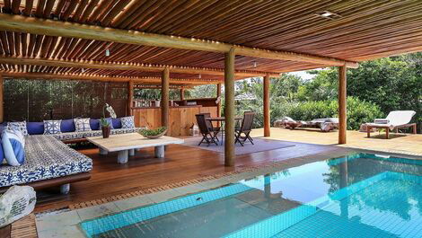 Bah003 - Luxurious 6 bedroom villa in Trancoso