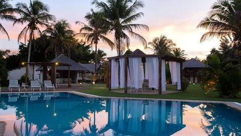 Bah234 - Beachfront villa with pool in Caraiva
