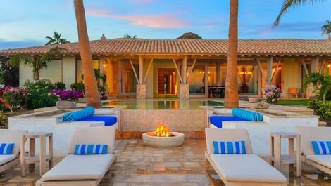 Cab023 - Hermosa villa frente al mar con piscina en Los Cabos