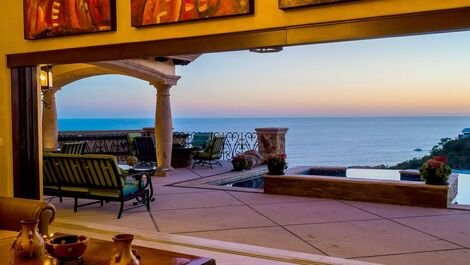 Cab015 - Hermosa villa de 6 dormitorios con piscina en Los Cabos