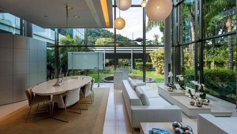 Rio007 - Luxury mansion with pool in Jardim Botânico