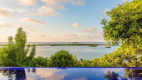 Car082 - Magnificent house in front of the sea in Barú, Cartagena