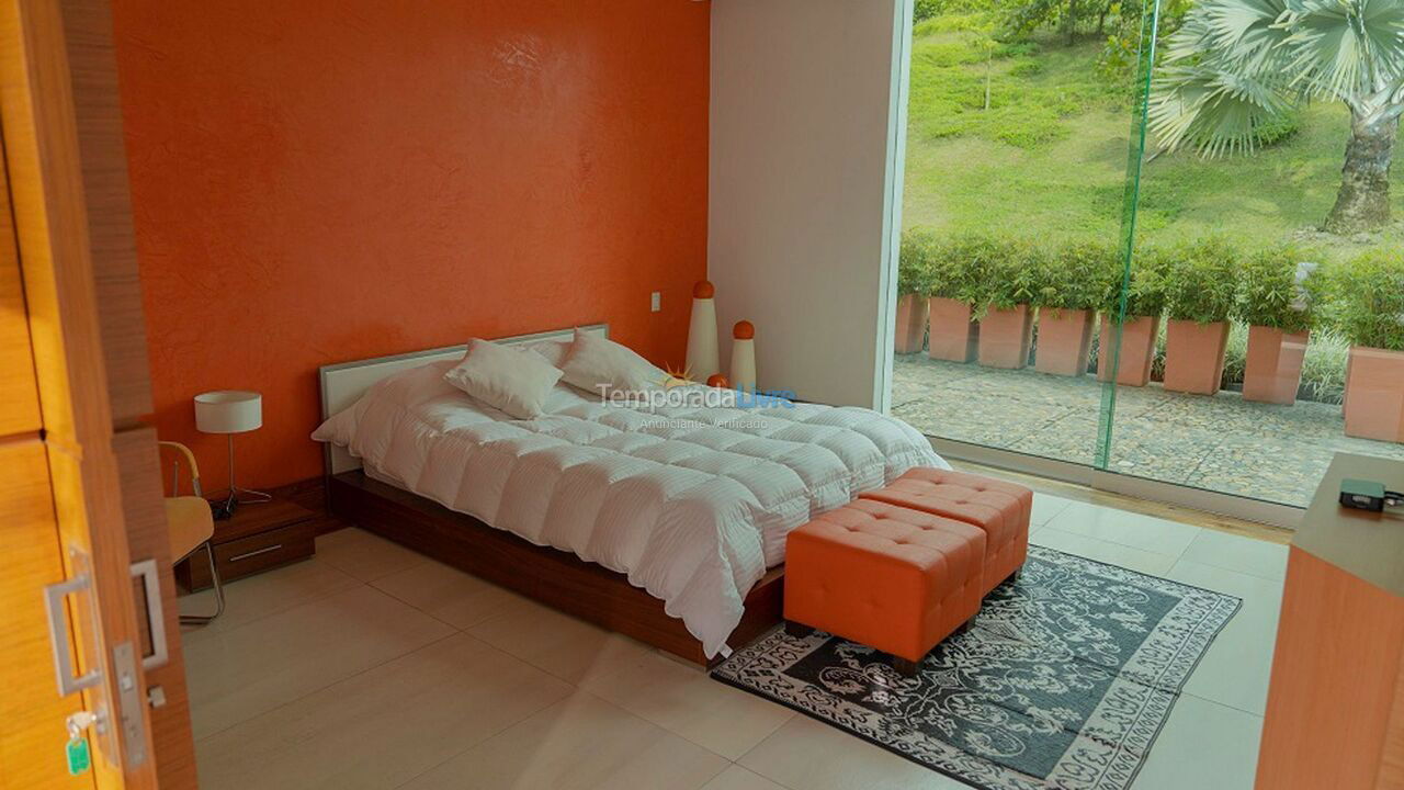 House for vacation rental in Medellin (El Guamo)