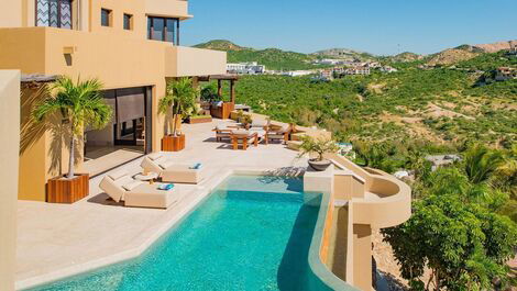 Cab017 - Beautiful triplex villa with pool in Los Cabos