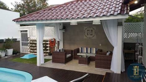 Great house in Jurerê Internacional - Vacation Rentals