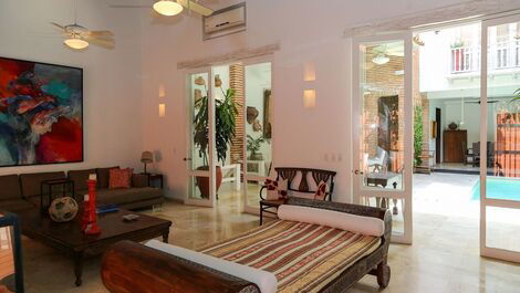 Car066 - 5 bedroom villa with sea view in Cartagena