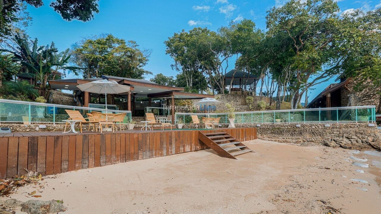 House for vacation rental in Angra Dos Reis (Praia da Ribeira)