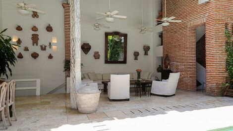 Car066 - 5 bedroom villa with sea view in Cartagena