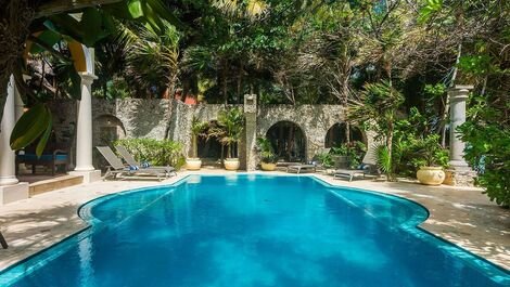 Tul036 - Colonial mansion by the sea in Tulum