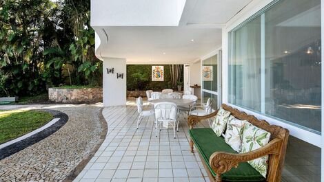 Ang019 - Beautiful beach house in Angra dos Reis