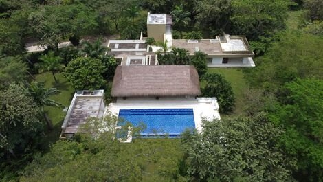 Anp045 - Luxurious 5 bedroom villa with pool in Anapoíma