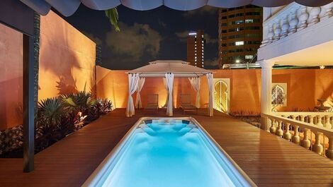 Med066 - Luxury Villa with Jacuzzi in Poblado, Medellin