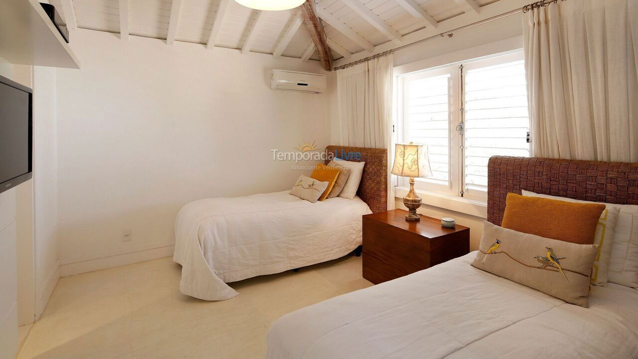 House for vacation rental in Mangaratiba (Sao Bras)