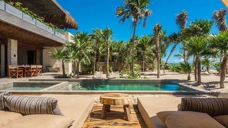 Tul035 - Luxurious mansion with pool and sea view in Tulum