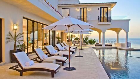 Cab001 - Stunning Luxury Villa in Los Cabos