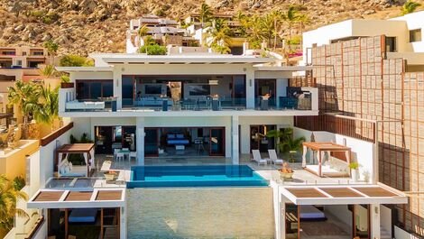 Cab002 - Lujosa y Moderna Villa en Los Cabos