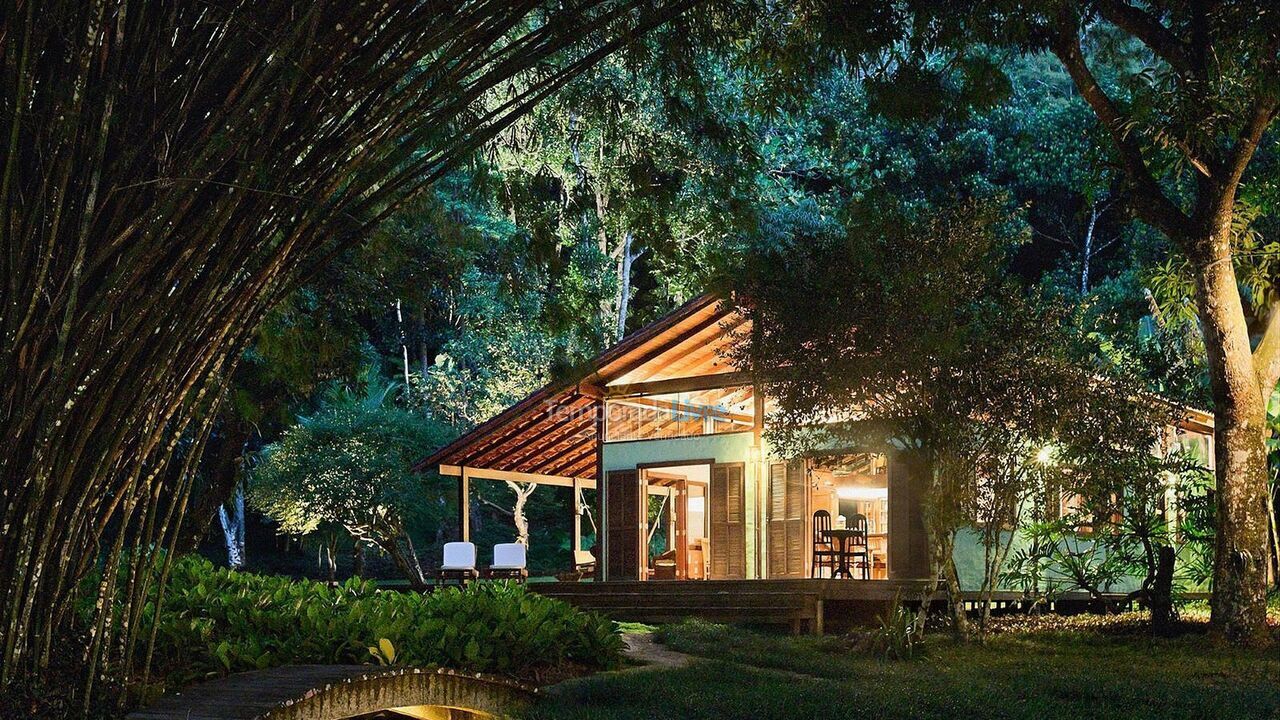 Casa para aluguel de temporada em Angra dos Reis (Vila do Abraão)