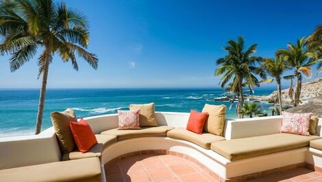 Cab007 - Beautiful 5 bedroom beachfront villa in Los Cabos