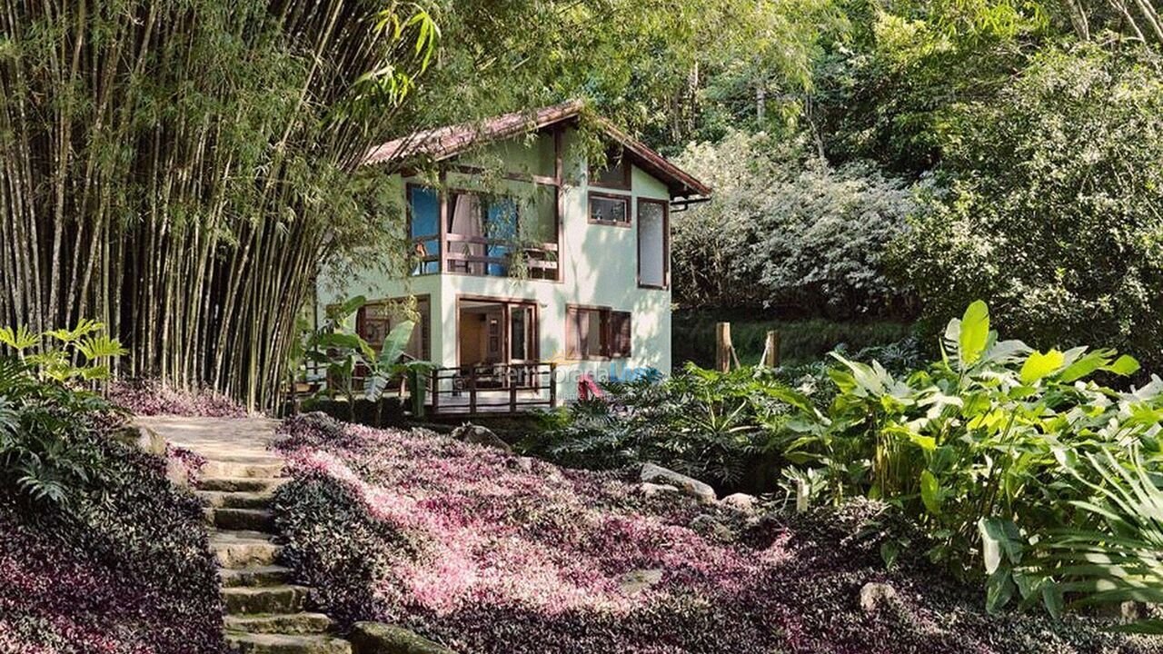 House for vacation rental in Angra dos Reis (Vila do Abraão)