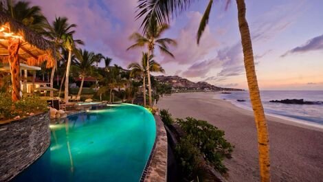 Cab011 - Beachfront villa with infinity pool in Los Cabos